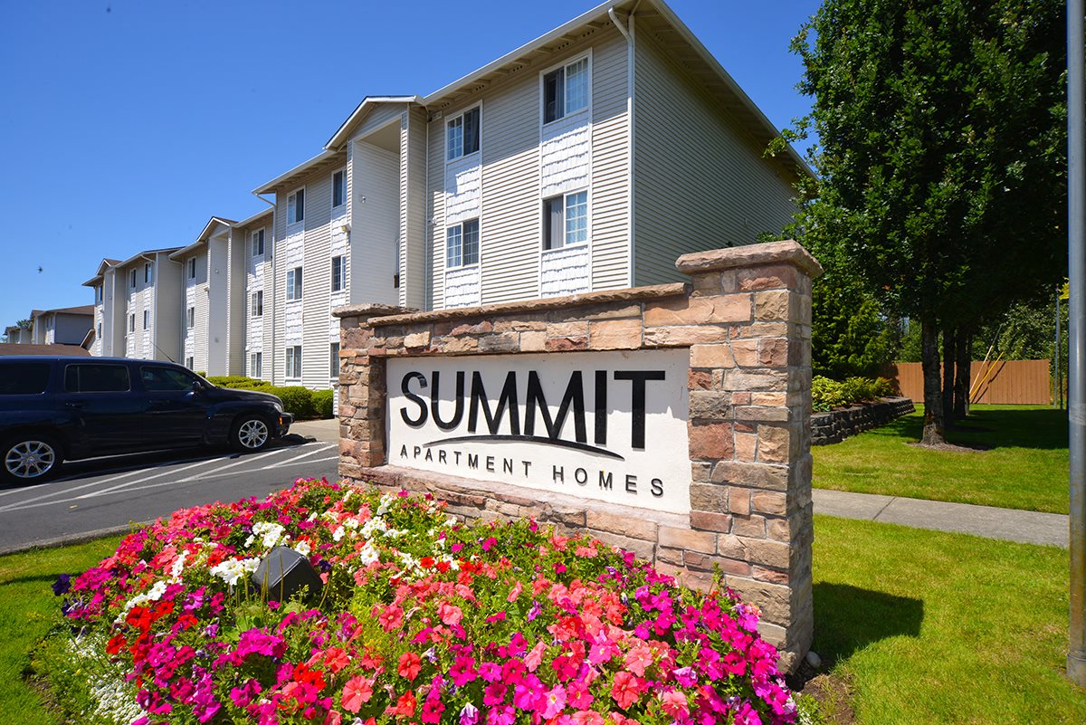 Summit Apartments in WA